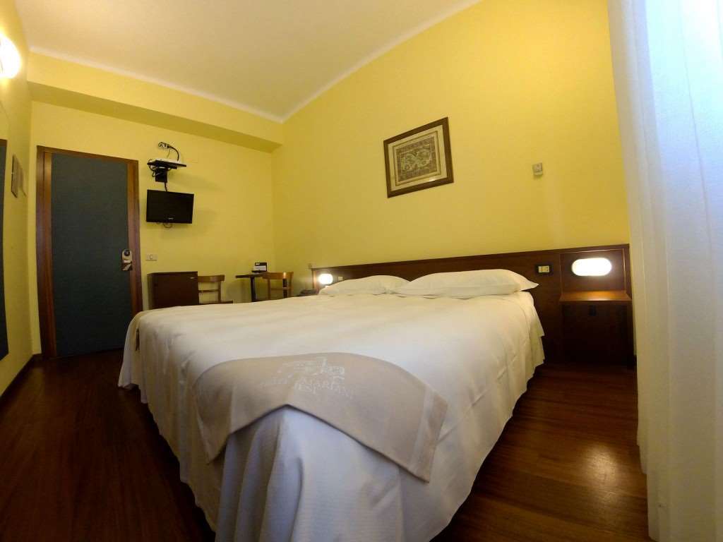 Hotel Mariani Єзі Номер фото